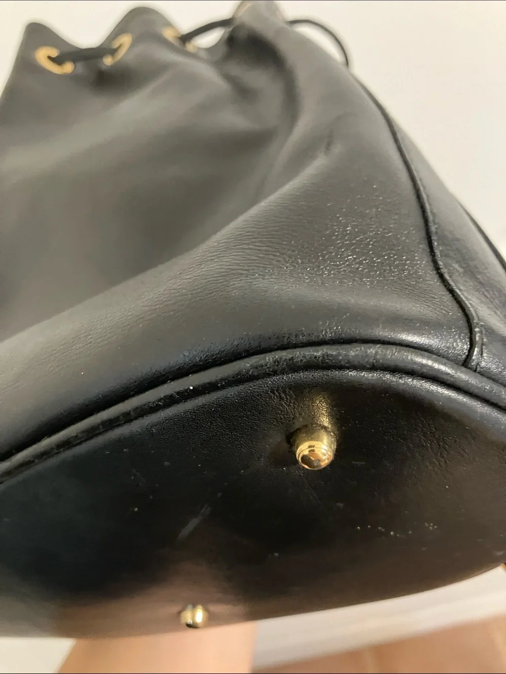 Gucci Black Leather Drawstring Bucket Bag with Bamboo Handle